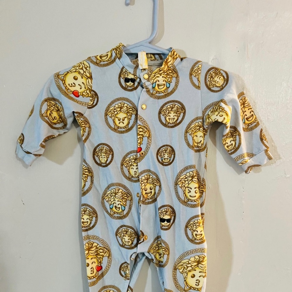 Baby romper